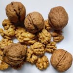 Kagzi Akhrot (American)